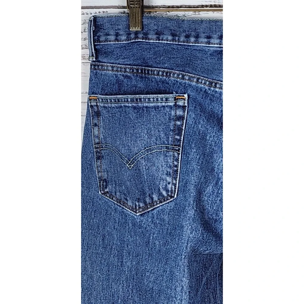 Levis 560 Loose Tapered Blue Jeans Men's Sz 33x30 Comfort Fit Med Wash Denim